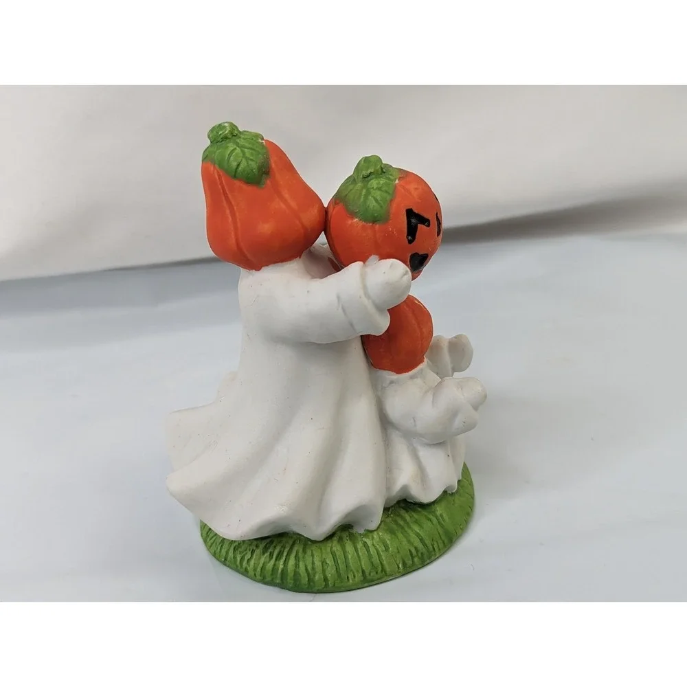 N/A porcelain halloween